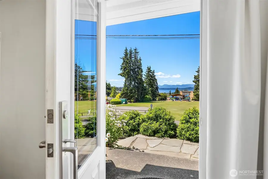 103 8th Avenue S, Edmonds, WA 98020 - #3