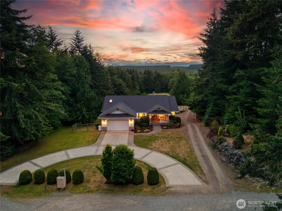 27581 Heavenly Place Ne, Kingston, WA 98346 - #1