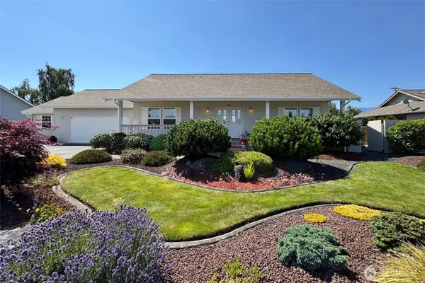 40 Cherrywood Pl, Sequim, WA 98382