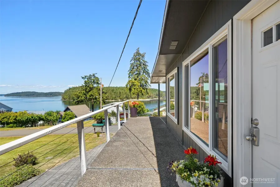 2519 Island Drive Nw, Olympia, WA 98502 - #3