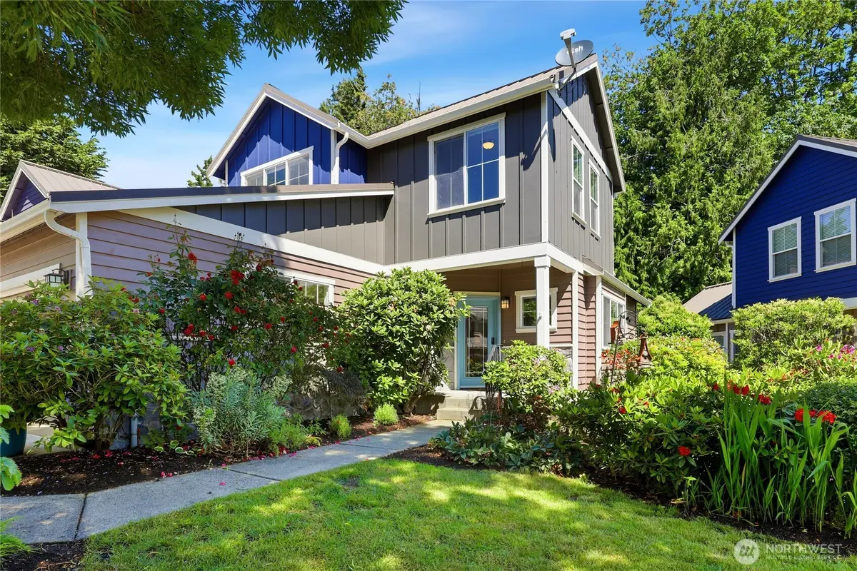1834 Sakai Village Loop Ne, Bainbridge Island, WA 98110 - #1