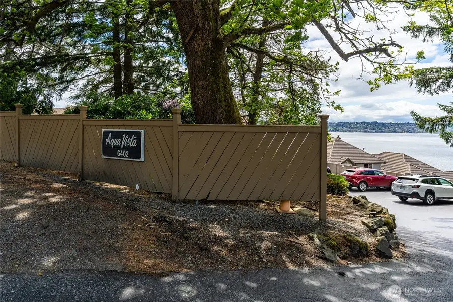 6402 E Side Drive Ne #2, Tacoma, WA 98422 - #3