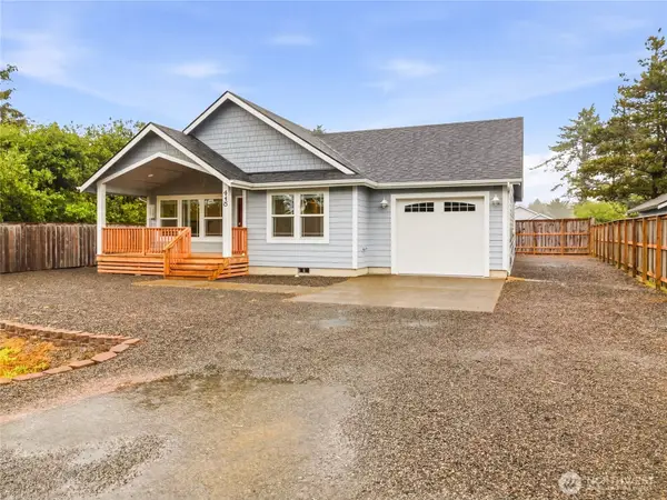 410 Ensign Avenue Nw, Ocean Shores, WA 98569