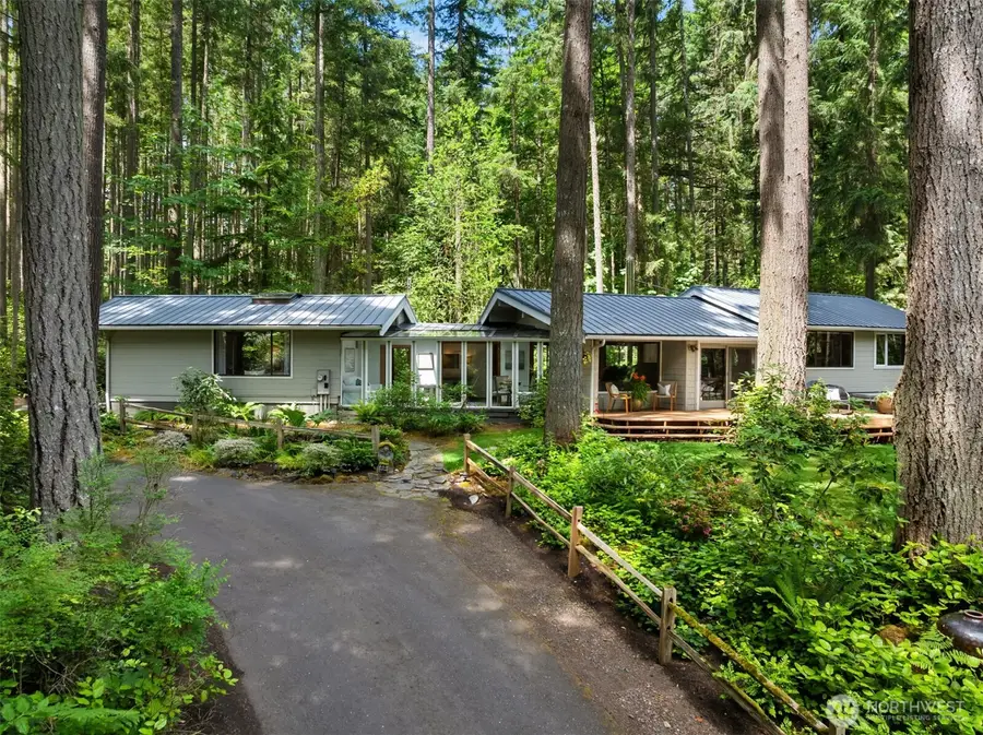 6565 NE Island Center Rd., Bainbridge Island, WA 98110 - #3
