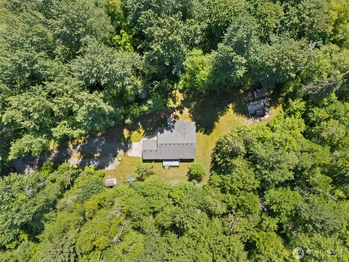 8816 324th St E, Eatonville, WA 98328 - #1