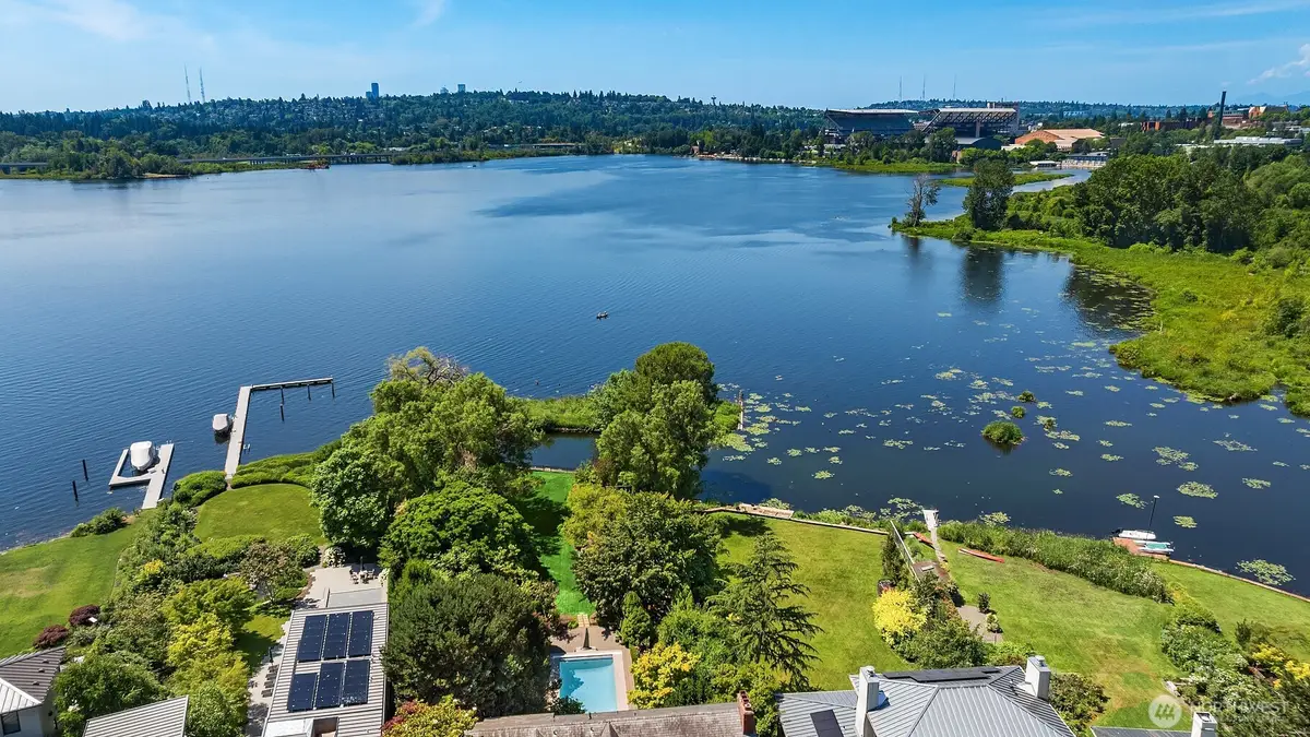 3925 NE Surber Drive, Seattle, WA 98105 - #1