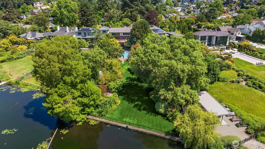 3925 NE Surber Drive, Seattle, WA 98105 - #3