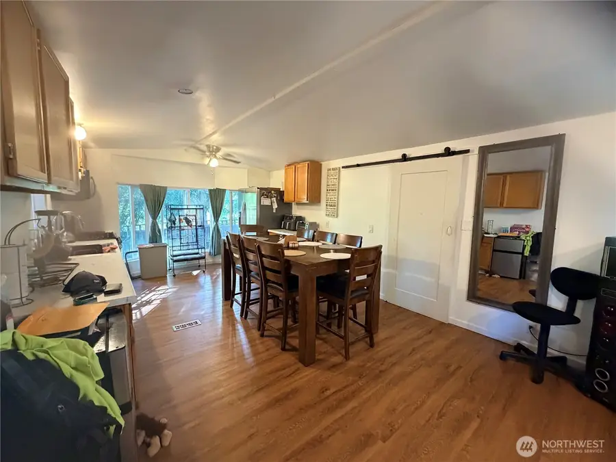 506 195th Ave E Unit 2 E, Lake Tapps, WA 98391 - #3