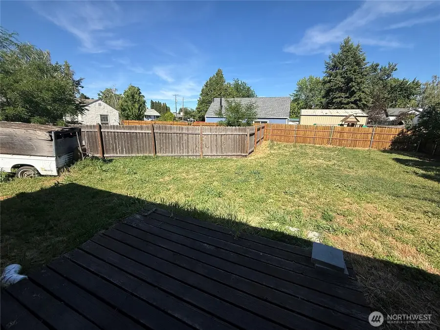 305 S Roosevelt Street, Walla Walla, WA 99362 - #2