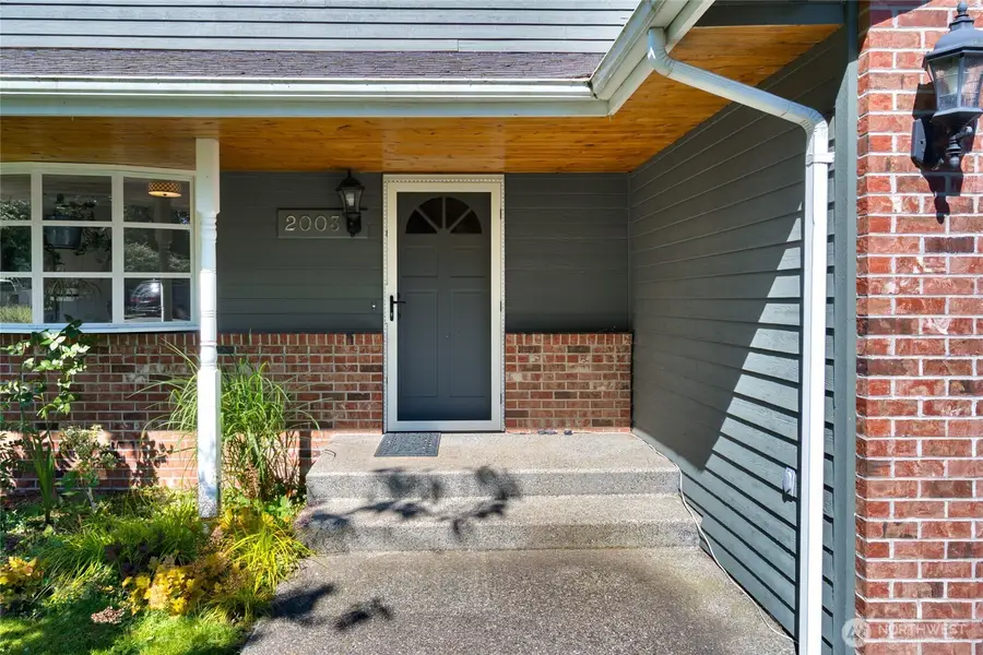 2003 Woodridge Avenue, Mount Vernon, WA 98273 - #3