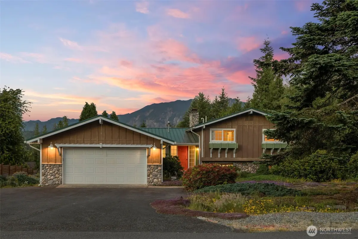 8516 375th Avenue Se, Snoqualmie, WA 98065 - #1