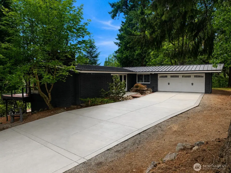 8210 171st Avenue Ne, Redmond, WA 98052 - #3