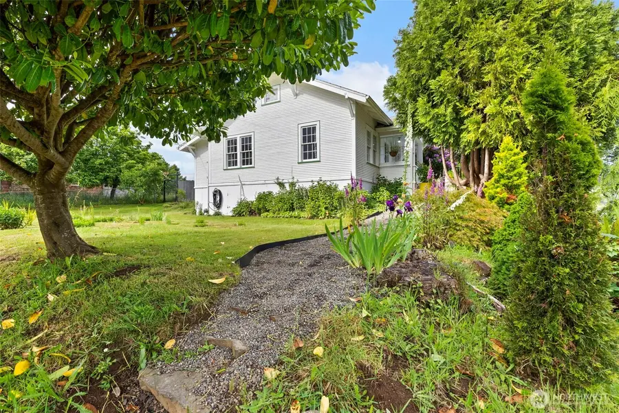 12 Main Street E, South Bend, WA 98586 - #2
