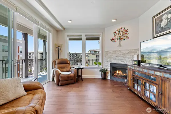 4961 Main Street #712, Tacoma, WA 98407
