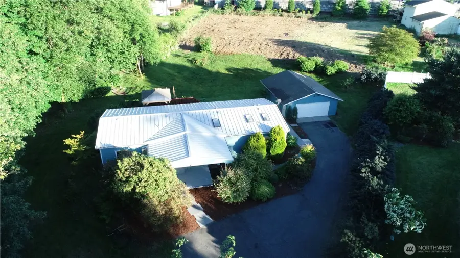 215 105th Avenue E, Edgewood, WA 98372 - #3