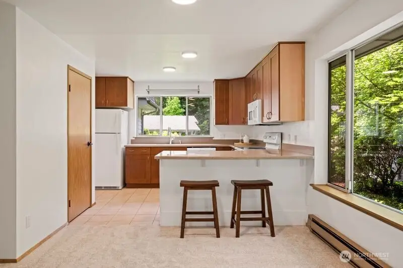 9912 NE 142 Place #B201, Kirkland, WA 98034 - #2