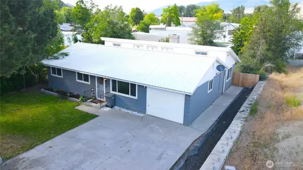 915 19th Avenue, Oroville, WA 98844