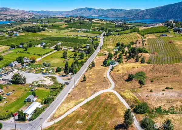 32 Barkley Road #520, Manson, WA 98831