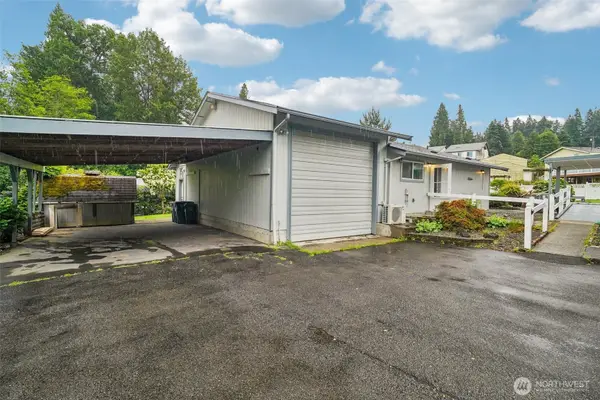 219 105th Avenue E, Edgewood, WA 98372