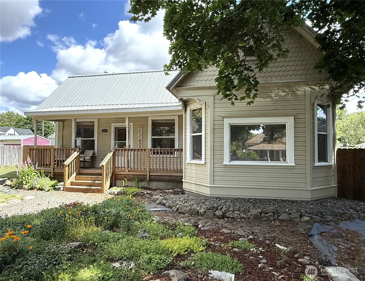 416 E Spring Street, Dayton, WA 99328 - #1