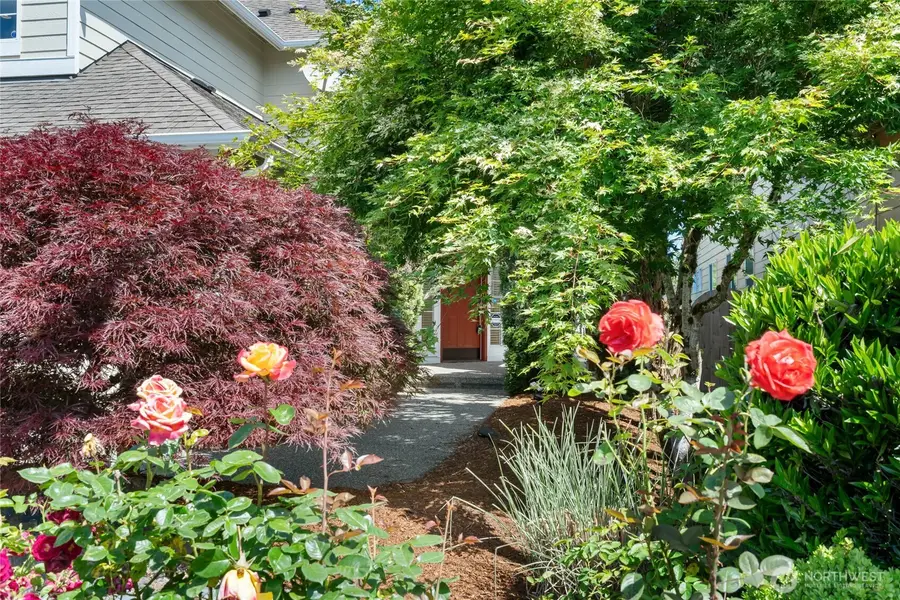 24312 E Main Drive, Sammamish, WA 98074 - #3