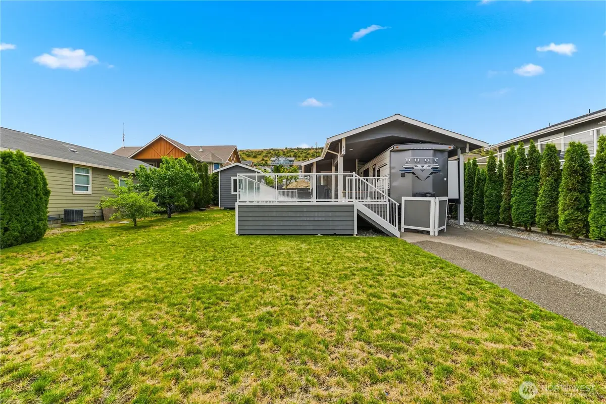 400 W Emerson Drive, Orondo, WA 98843 - #1