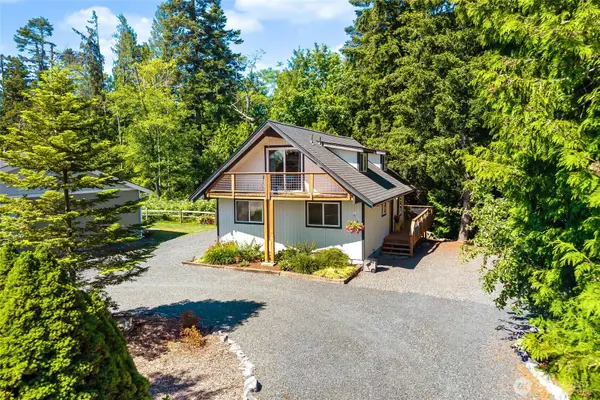 8243 Chilliwack Road, Blaine, WA 98230