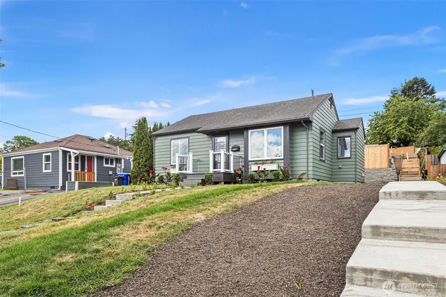 1624 Pine Street, Everett, WA 98201 - #3