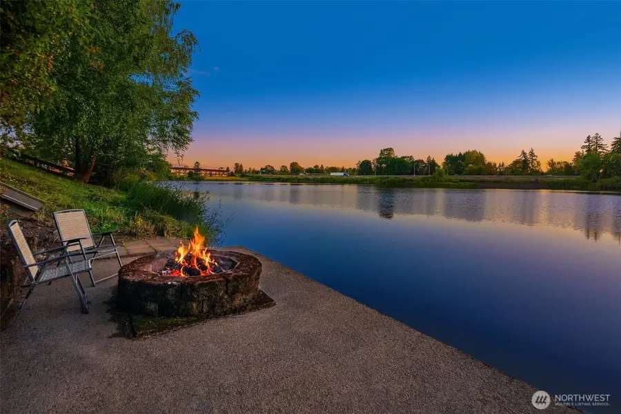 405 Lakeshore Drive, Centralia, WA 98531 - #3