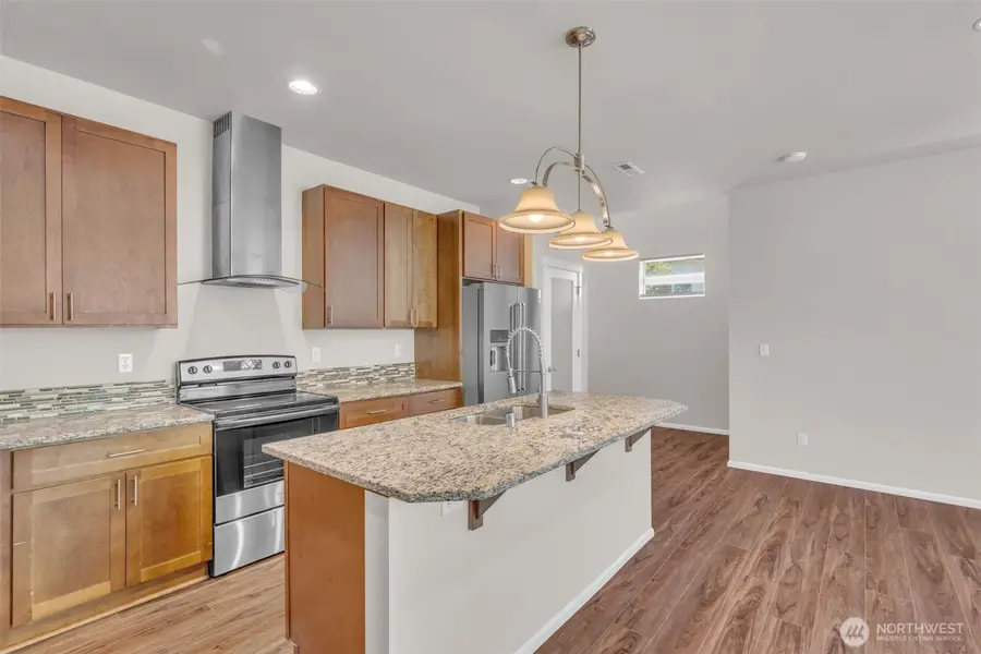 2142 S 263rd Street, Des Moines, WA 98198 - #2