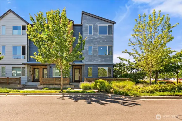 32675 Madrona Avenue Se, Black Diamond, WA 98010