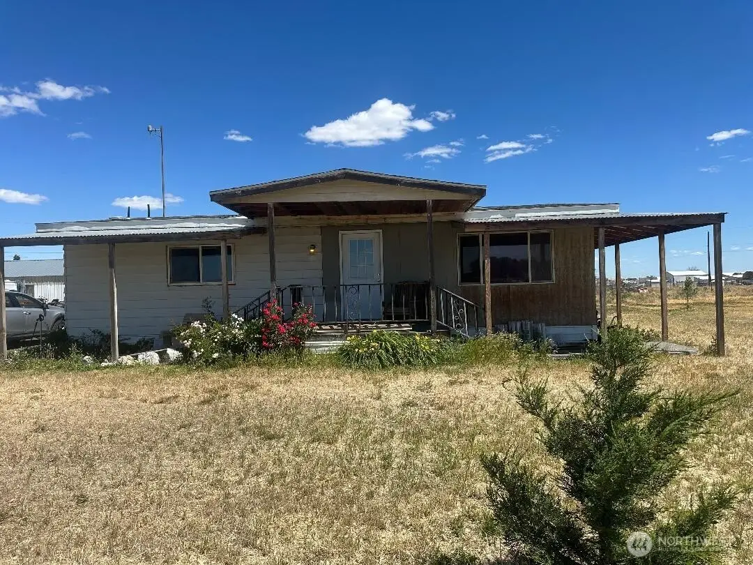 3801 Rd E Ne, Moses Lake, WA 98837 - #1