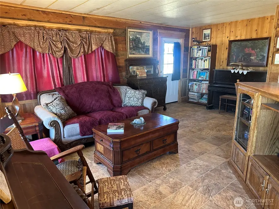 3801 Rd E Ne, Moses Lake, WA 98837 - #3