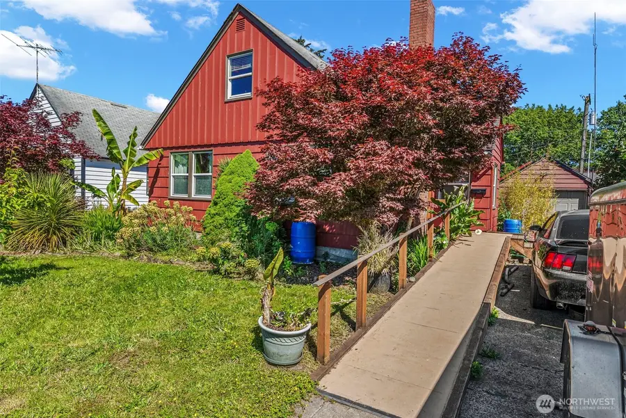 540 27th Avenue, Longview, WA 98632 - #2