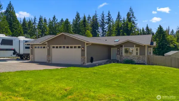 8102 323rd Place, Stanwood, WA 98292