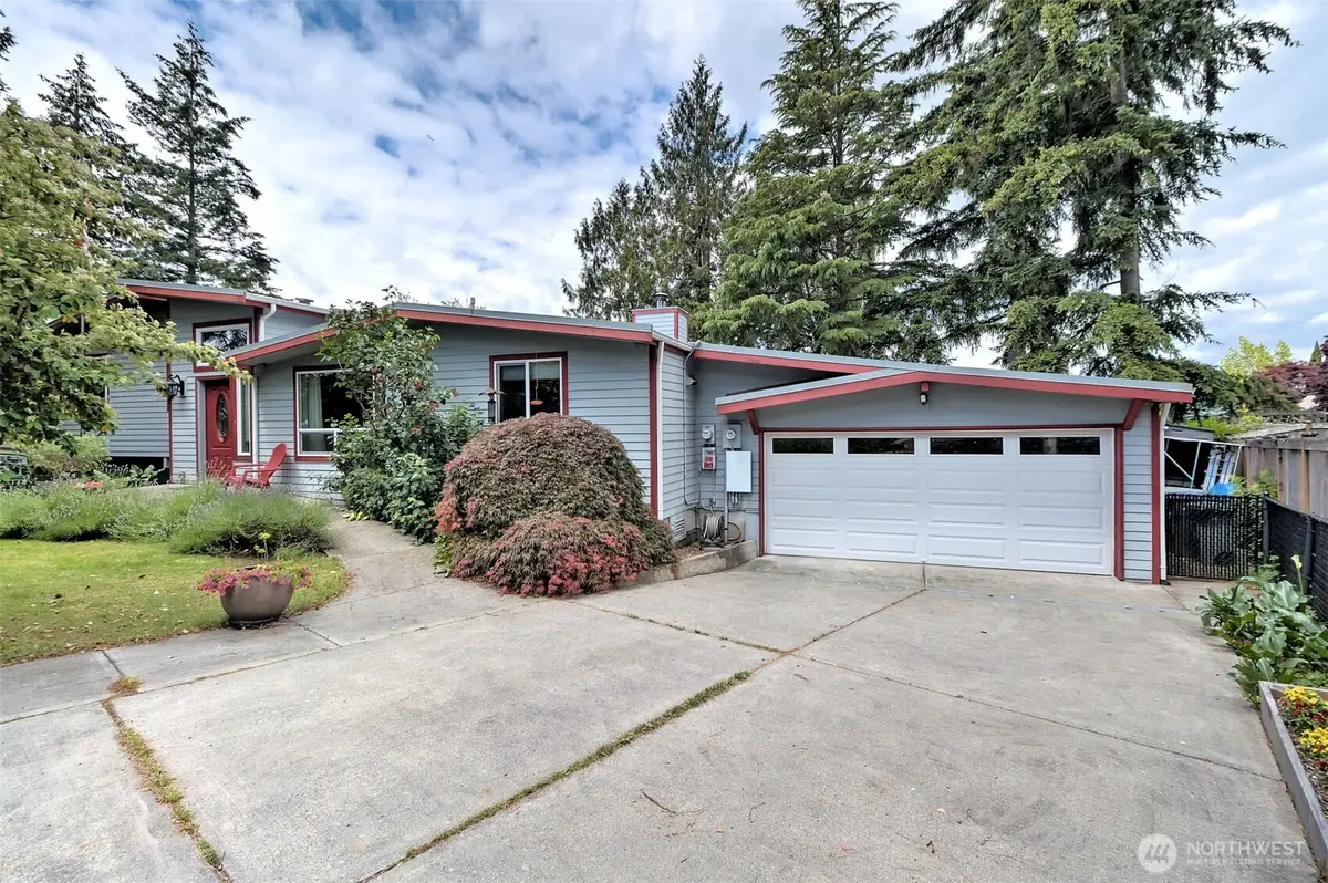 18701 10th Avenue Ne, Poulsbo, WA 98370 - #1