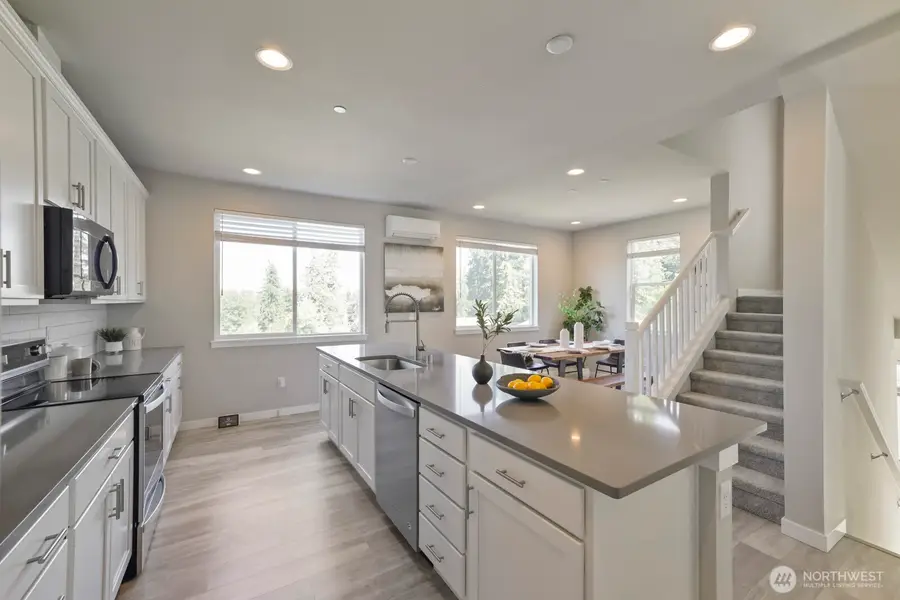 14715 Admiralty Way #B7, Lynnwood, WA 98087 - #3