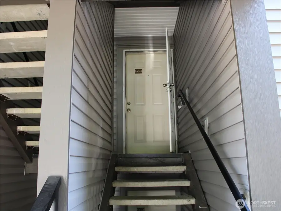 26339 116th Avenue Se #I-203, Kent, WA 98030 - #3