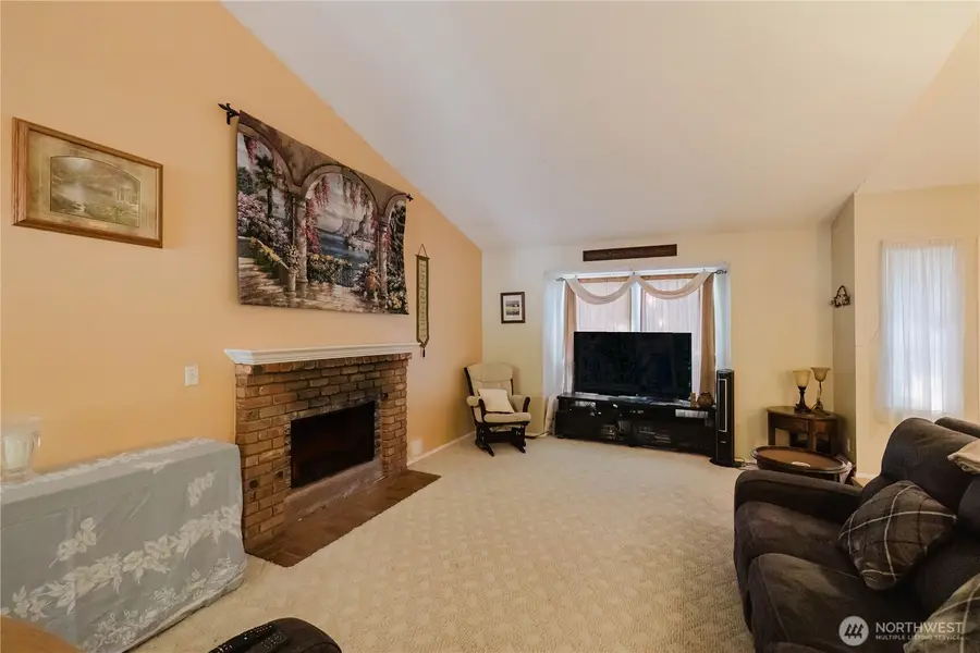 8908 Watson Place Ne, Bremerton, WA 98311 - #3