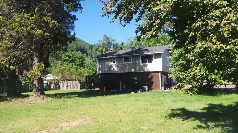 313 Cottlers Lane, Morton, WA 98356 - #2