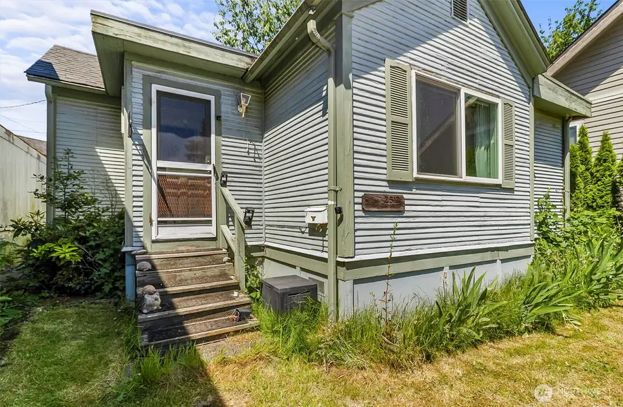 2512 Cedar Street, Everett, WA 98201 - #2