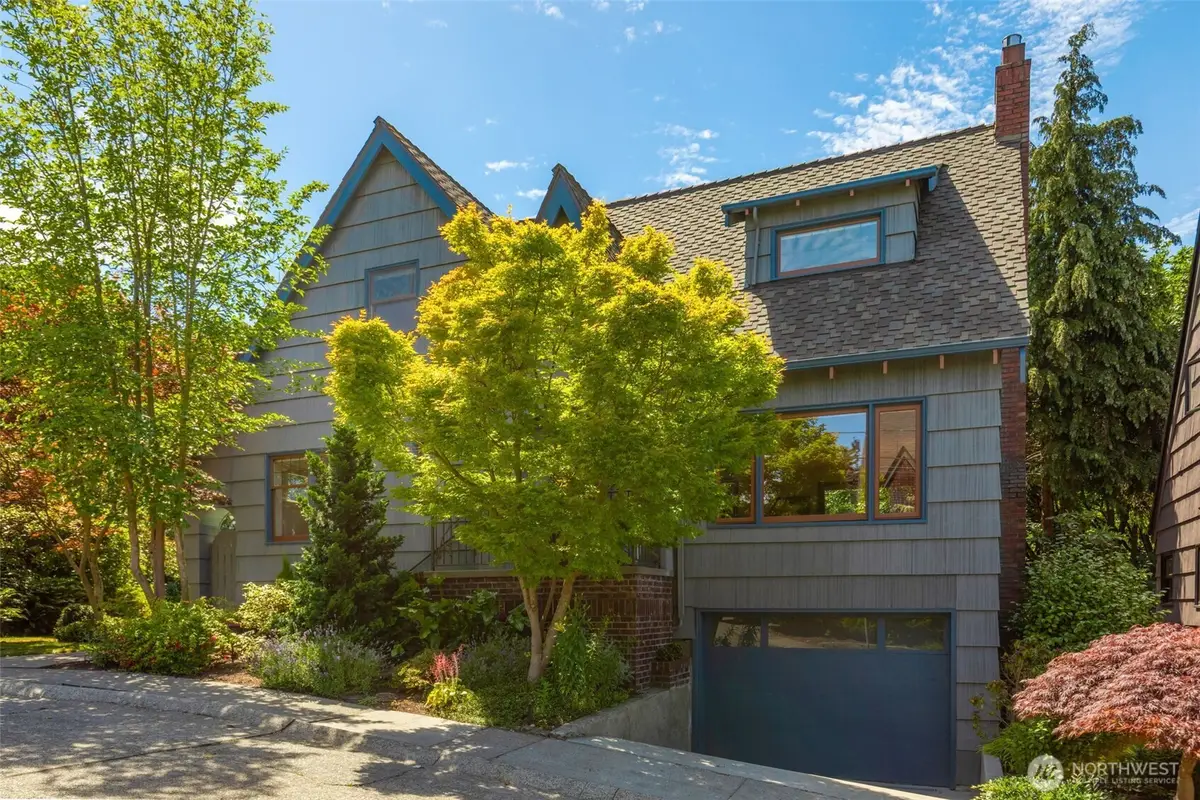 2501 Nob Hill Place N, Seattle, WA 98109 - #1