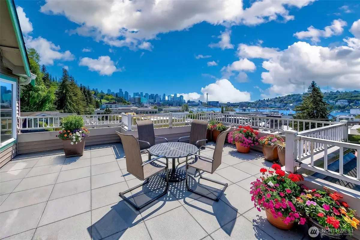 1906 Franklin Place E #201, Seattle, WA 98102 - #1