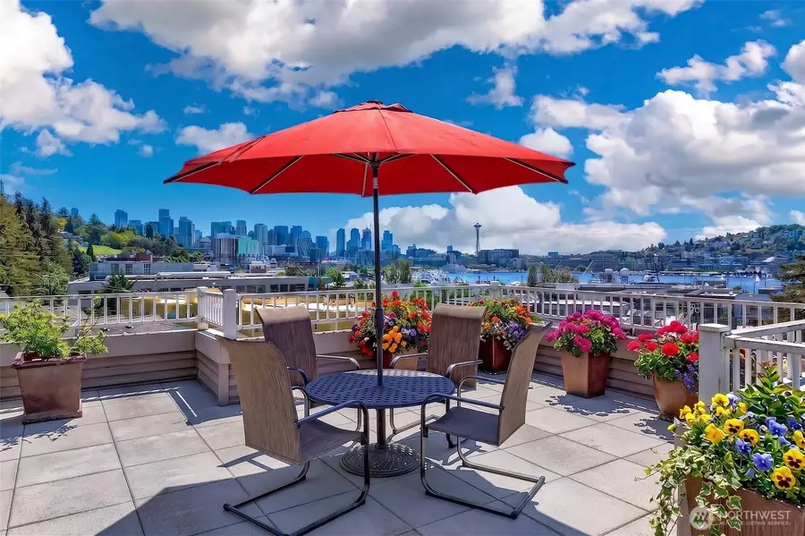 1906 Franklin Place E #201, Seattle, WA 98102 - #2