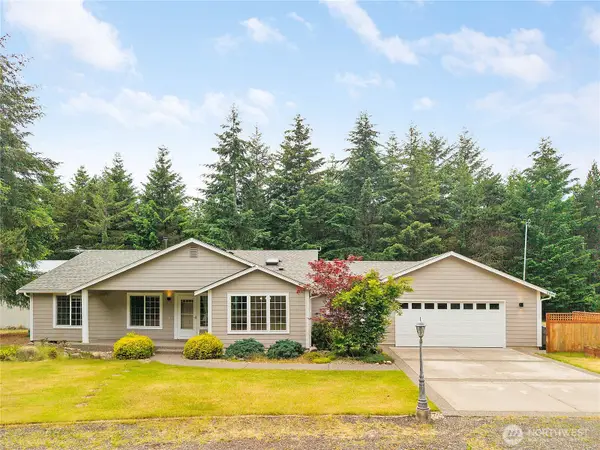 3995 SW Cimmarron Lane, Port Orchard, WA 98367