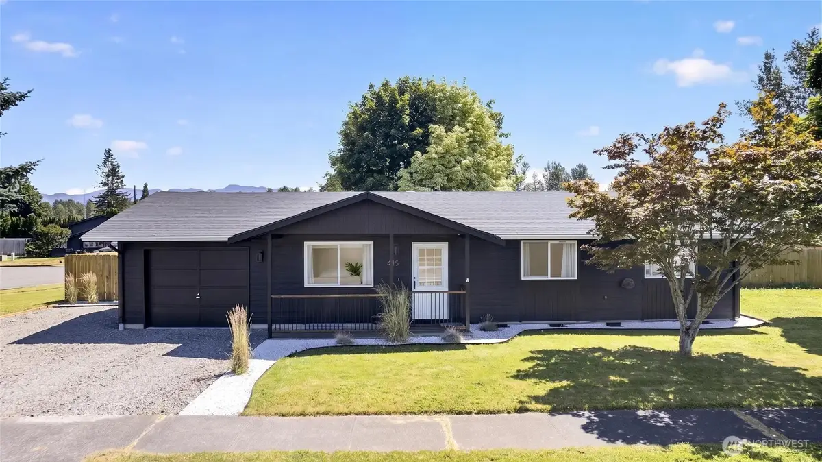 405 Johnson St, Enumclaw, WA 98022 - #1
