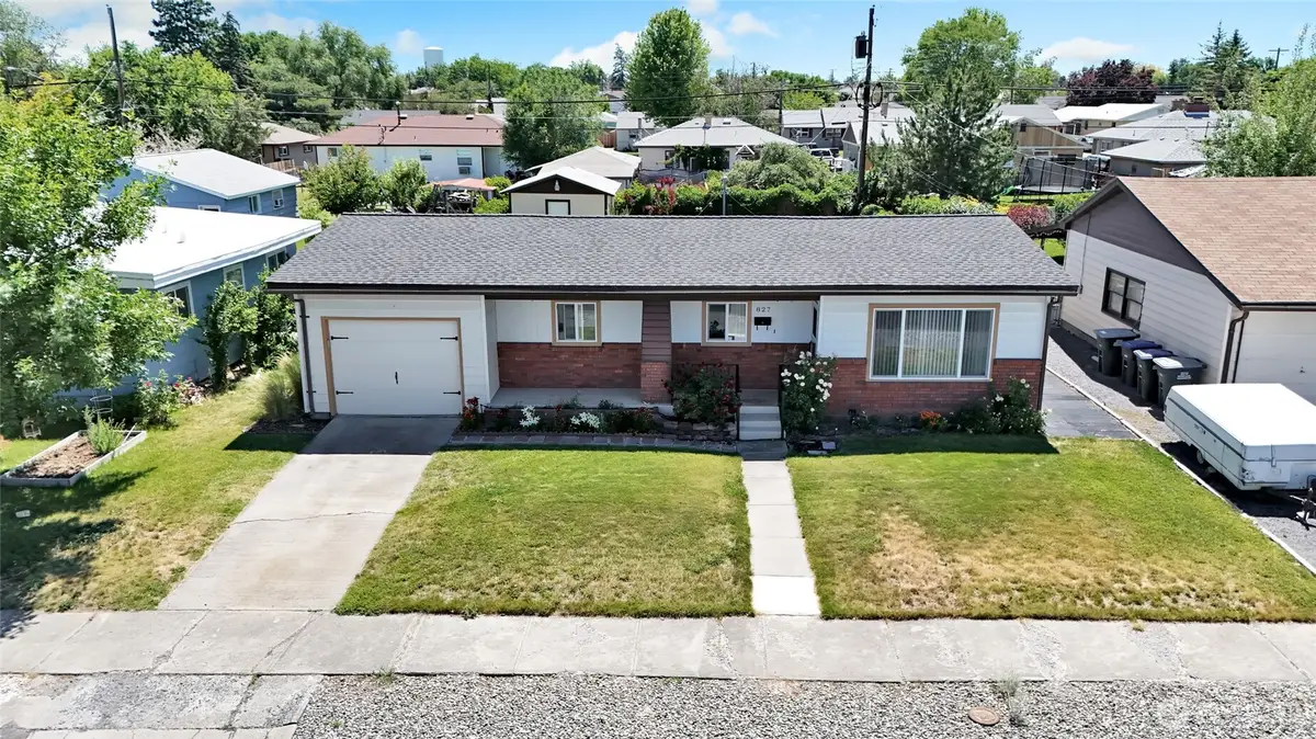 827 S Juniper Drive, Moses Lake, WA 98837 - #1