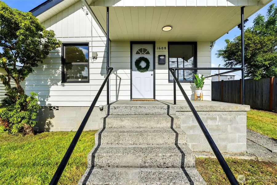 1608 Cedar Street, Everett, WA 98201 - #3