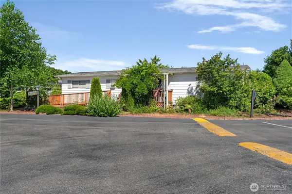 3 Meander Way, Aberdeen, WA 98520