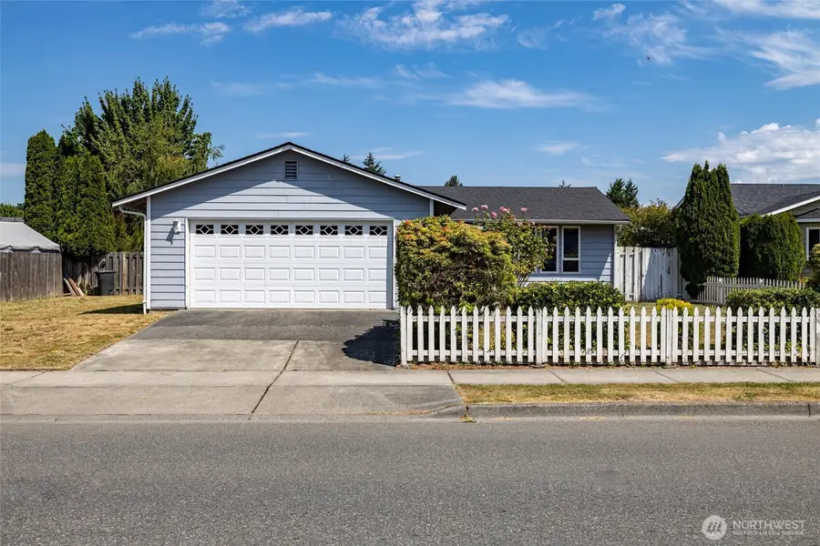 1215 E Gilkey Road, Burlington, WA 98233 - #2